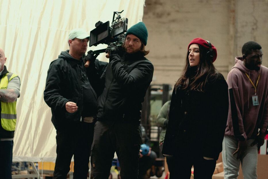 Equipa de filmagem durante a cerimónia dos Prémios da Academia Europeia de Cinema em Berlim