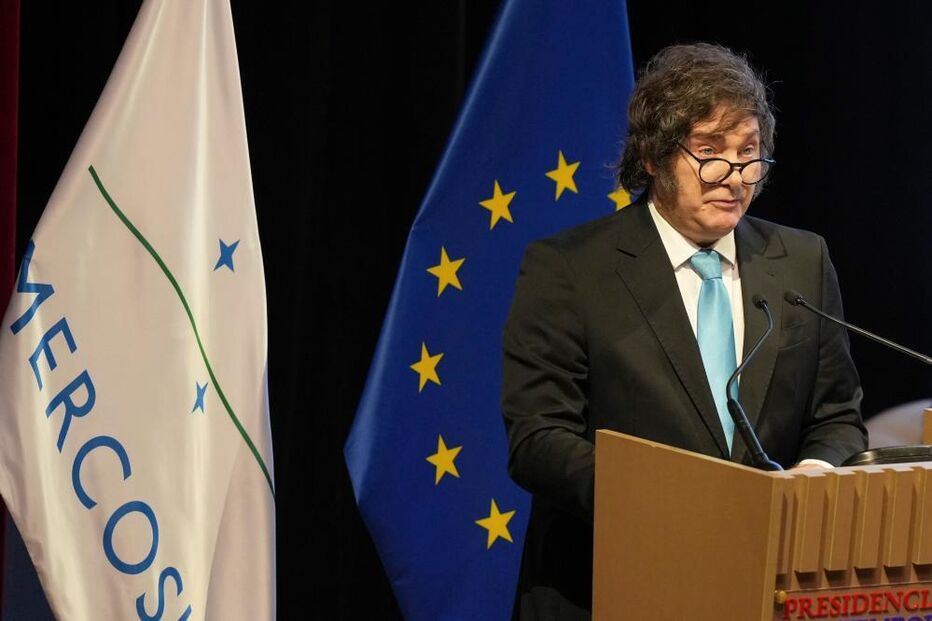 Milei discursa durante assinatura do acordo UE-Mercosul