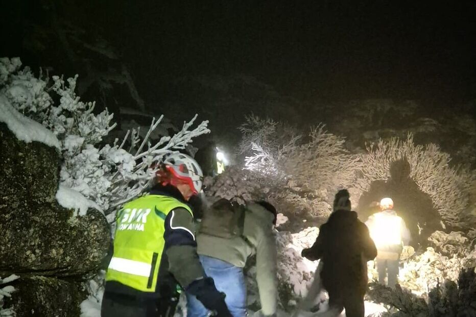 Seis turistas resgatados pela GNR na Serra da Estrela