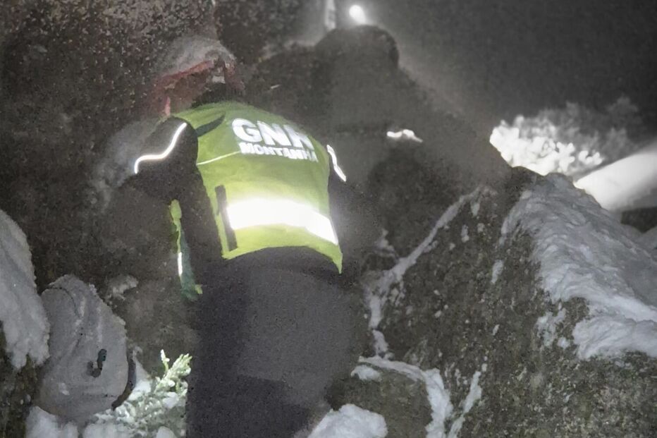 Seis turistas resgatados pela GNR na Serra da Estrela