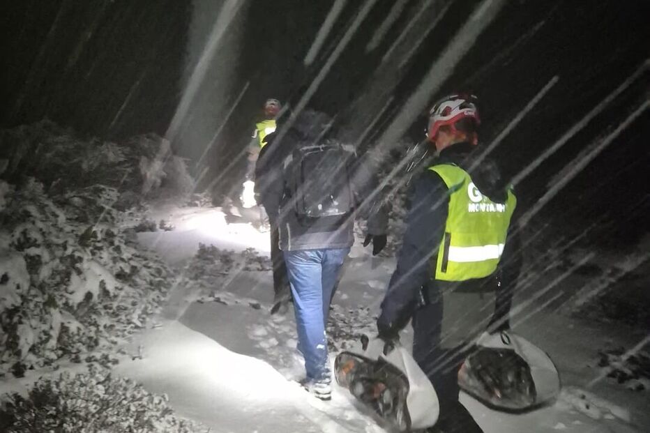 Seis turistas resgatados pela GNR na Serra da Estrela