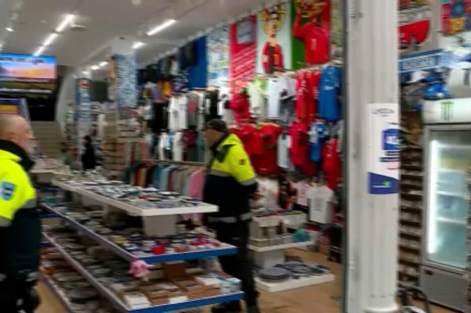 Estabalecimento comercial junto aos Clérigos era ilegalmente usado para habitação