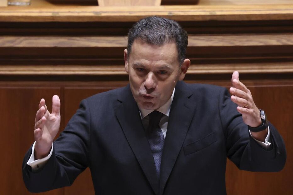 Montenegro refuta associação entre mortalidade e falta de apoio