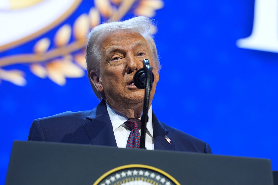 Donald Trump preside à cerimónia de formalização do Conselho de Paz