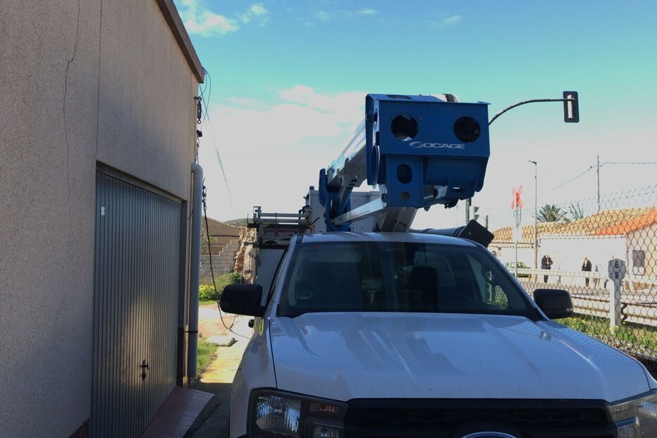 Camião-grua envolvido no acidente