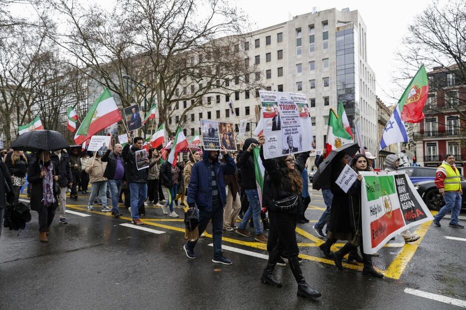 Manifestação em Lisboa contra repressão no Irão