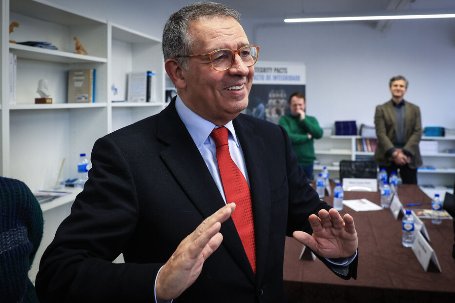 António José Seguro na sede da Transparência Internacional Portugal