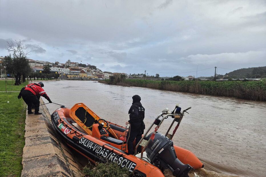 Mulher desaparecida depois de cair ao Rio Arade em Silves