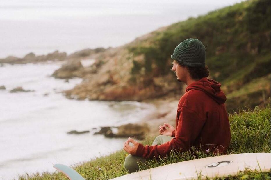 Surfista morre em acidente de mota