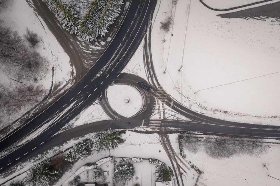 Neve na aldeia do Castelo, concelho de Vila Pouca de Aguiar