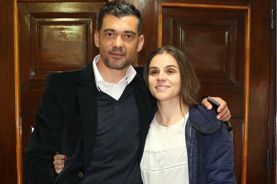 Sérgio Conceição homenageia a mulher, no dia do seu aniversário