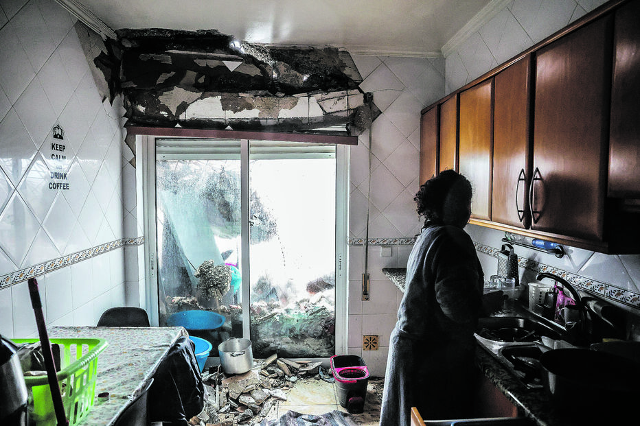 Milhares de casas ficaram danificadas