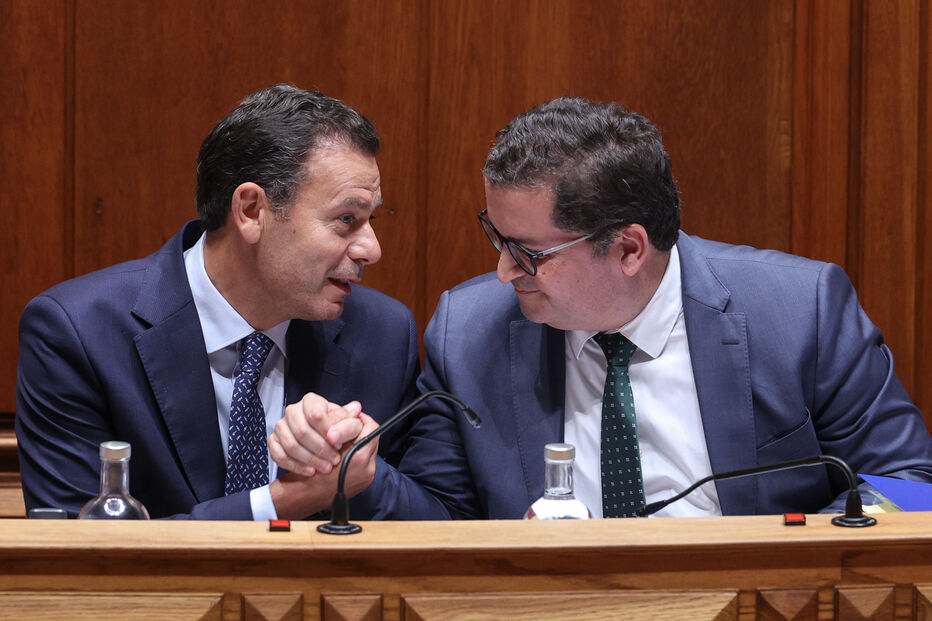 Primeiro-ministro, Luís Montengro e ministro das Finanças, Joaquim Miranda Sarmento 