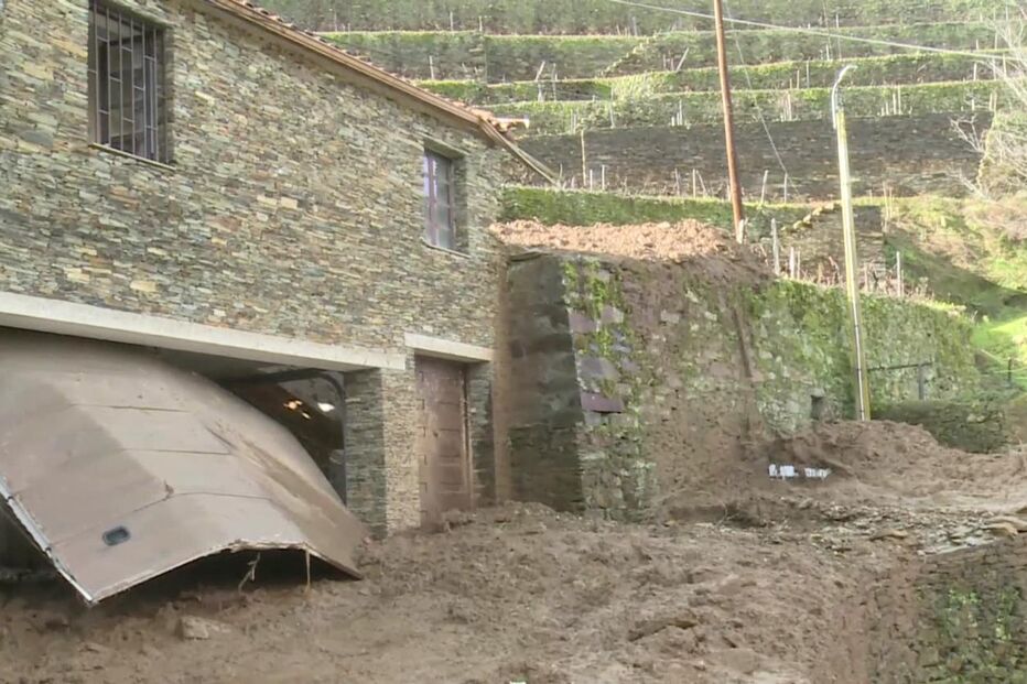 Derrocada em Saborosa, São Crsitóvão do Douro