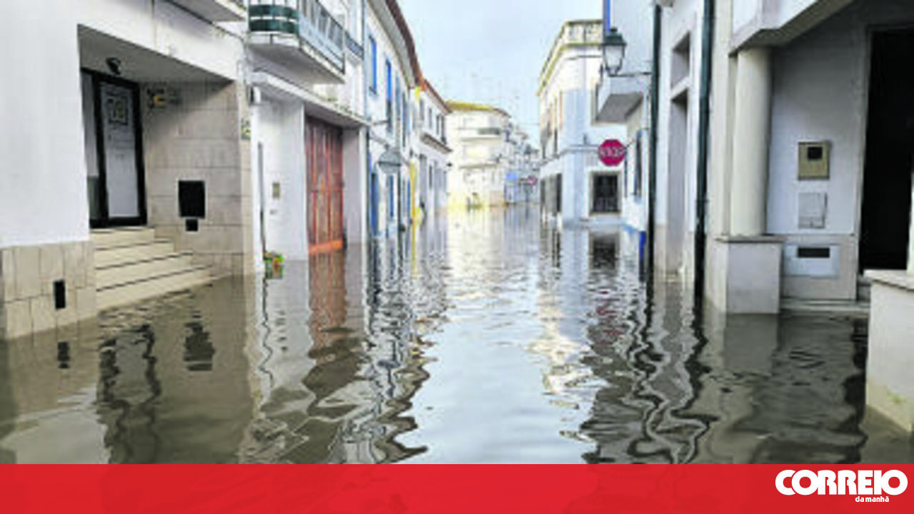 Bad weather continues: heavy rain puts the North and Centre under orange alert today