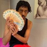 Vídeos com droga e armas tramam rapper