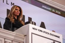 Melania Trump atrai portugueses na estreia de filme na Bolsa de Valores de Nova Iorque