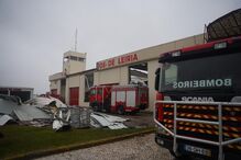 Bombeiros Voluntários de Leiria ficaram sem telhado e já angariaram mais de 52.600 euros 