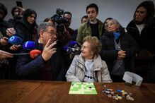 Seguro visita associação de reformados em Faro e recorda memórias de Salazar