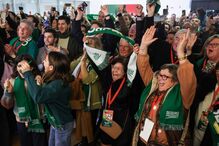 Apoiantes de Seguro festejam a vitória do novo Presidente da República