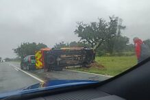 Colisão na EN119: viatura dos bombeiros de Samora Correia envolvida