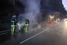 Viatura destruída pelas chamas em Arouca