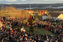 Entrudo chocalheiro - Queima do entrudo em Podence
