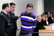 Seis dias de liberdade para violador de Telheiras que abusou de 14 raparigas com menos de 20 anos