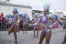 A velha tradição, alguma crítica e muita alegria: Carnaval de encanto e beleza