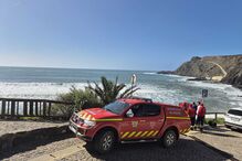 Banhista desaparecido no mar em Aljezur