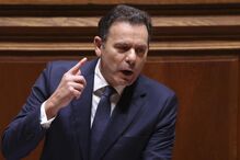 Governo gasta 11 mil euros em maquilhagem e cabeleireiro