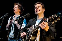 Espetáculo celebra Simon & Garfunkel em digressão por Portugal.
