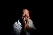 Paulo Flores atua no Porto e Lisboa, com música representativa de Angola.
