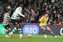 Sporting 1 – 0 Estoril | Estádio grita por Luís Suárez. Está feito o primeiro golo leonino