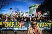Milhares protestam no Porto contra o pacote laboral