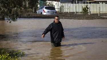Caudal do Tejo diminui mas Vila Nova da Barquinha continua inundada