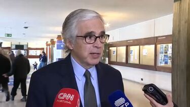 "Confio que este ato eleitoral corresponde àquilo que é necessário em democracia": Aguiar-Branco exerce o direito de voto