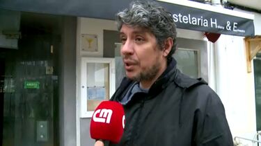 "Vai levar muito tempo": dono de pastelaria em Alcácer do Sal começa a reerguer negócio após danos causados pelas cheias