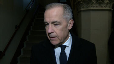 “Agora é o momento de nos unirmos”: Primeiro-ministro canadiano em choque após tiroteio em escola que provocou 10 mortos 