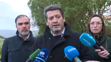 Ventura pede que o Governo não esqueça as populações do Oeste afetadas pelo mau tempo