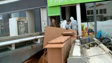 Mercado encara cenário de destruição após cheias em Alcácer do Sal