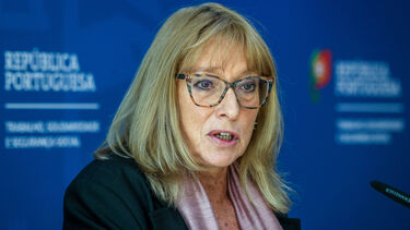 Ministra do Trabalho, Solidariedade e Segurança Social em conferência