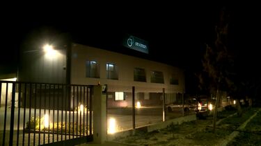 Feto encontrado em estação de tratamento e recuperação de vidro em Coimbra