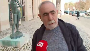 Ex-combatente do Ultramar vive há cerca de 4 meses no carro após ser despejado de casa em bairro de Lisboa  