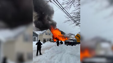 Explosão destrói casa nos EUA e faz vários feridos 
