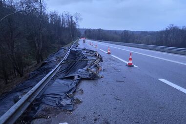 Desmoronamento provoca condicionamento de trânsito no IC2 em Águeda