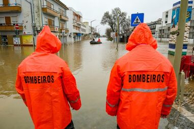 Bombeiros e Exército estendem transportes da Ereira até Montemor-o-Velho