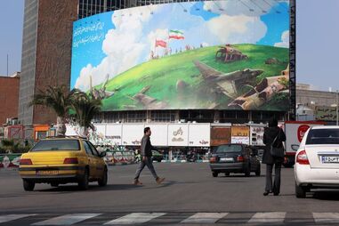 Regime de Teerão garante que está preparado para resistir a um ataque norte-americano