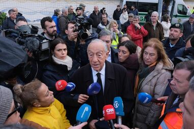 Marcelo Rebelo de Sousa visitou zonas de cheia e ouviu queixas à falta de limpeza dos rios 