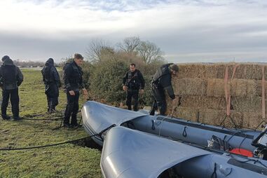 Marinha resgata pessoas nas cheias em Leiria, Mondego, Tejo e Sorraia com 44 botes